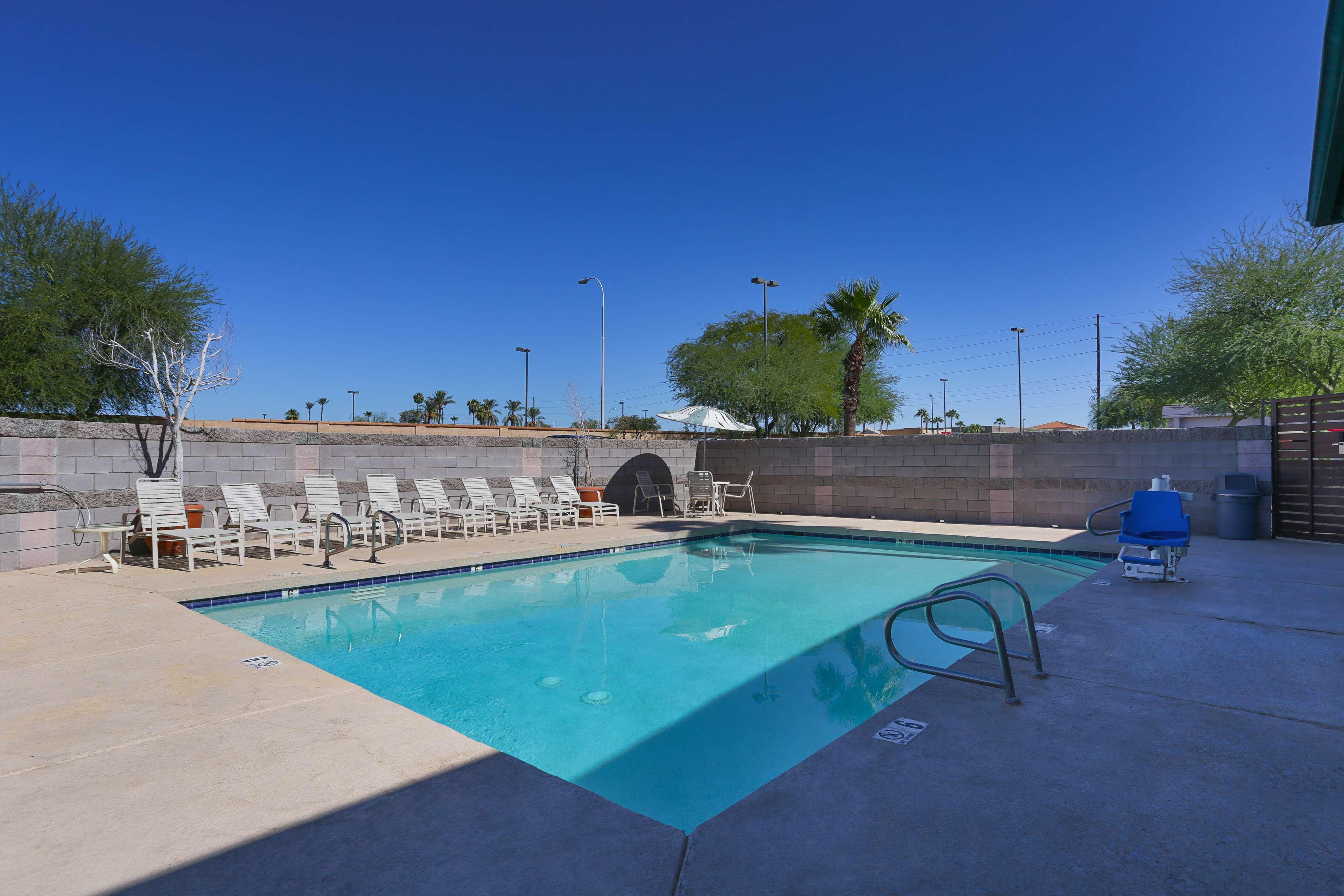 Best Western Superstition Springs Inn Mesa Luaran gambar